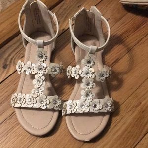 Adorable zip back floral sandals. Size 12